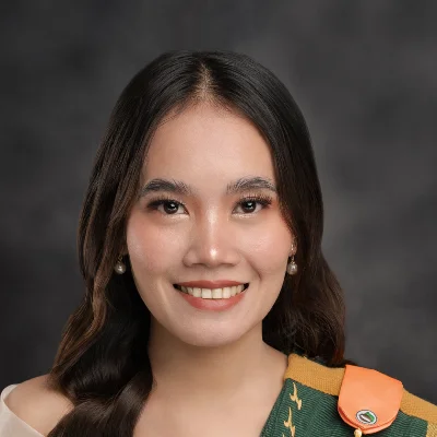 Photo of Teacher Mari